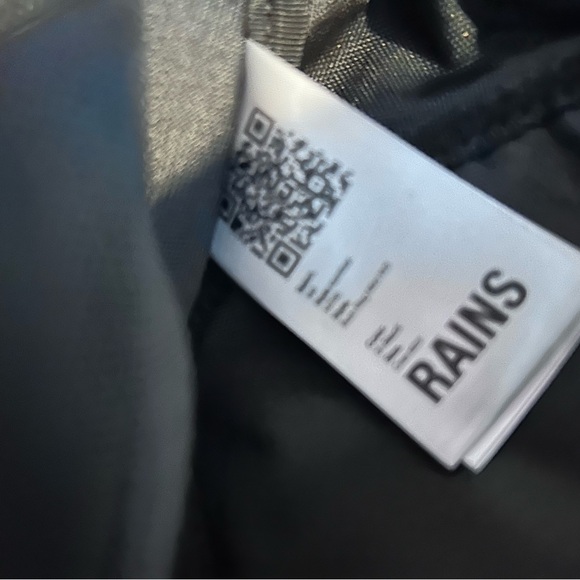 Rains Black Bum Bag - Picture 12 of 12